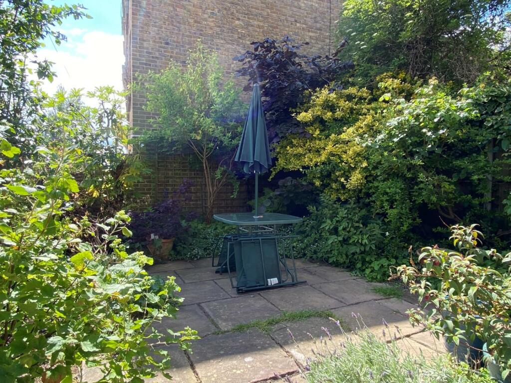 Milton Place gallery thumbnail 3